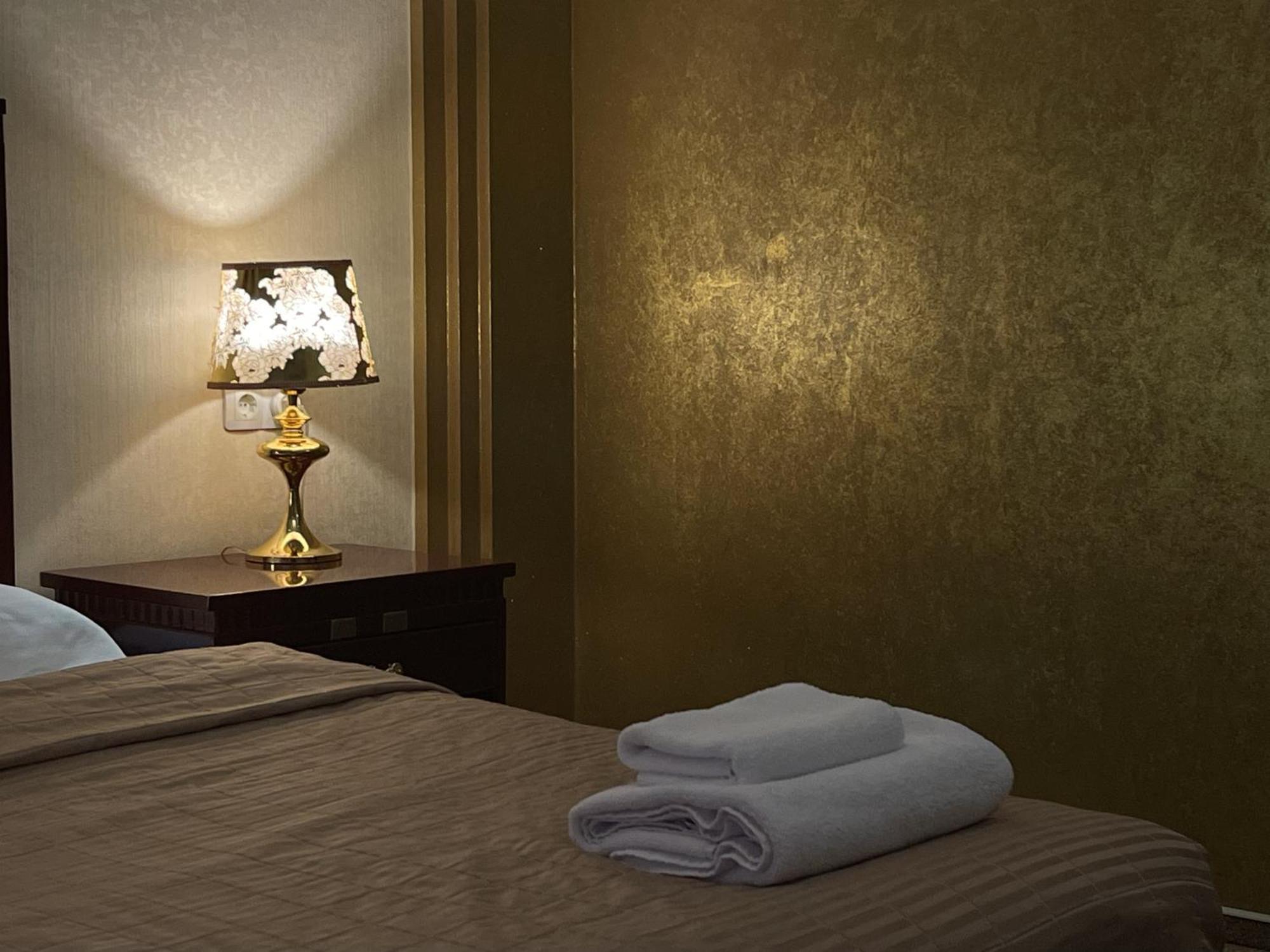 Київські Ночі Hotel Екстериор снимка