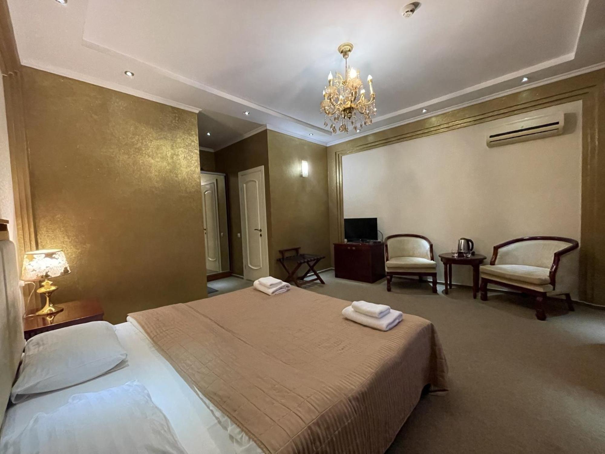 Київські Ночі Hotel Екстериор снимка