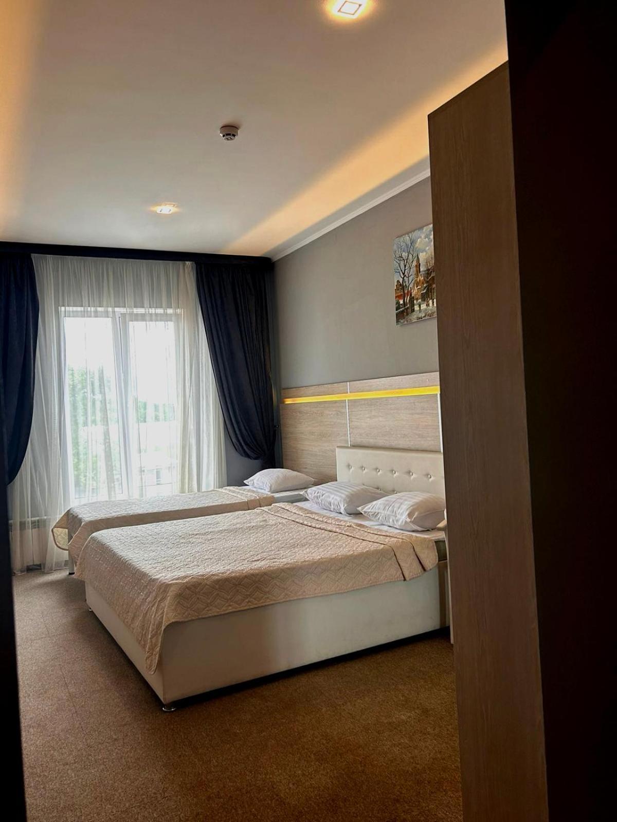 Київські Ночі Hotel Екстериор снимка